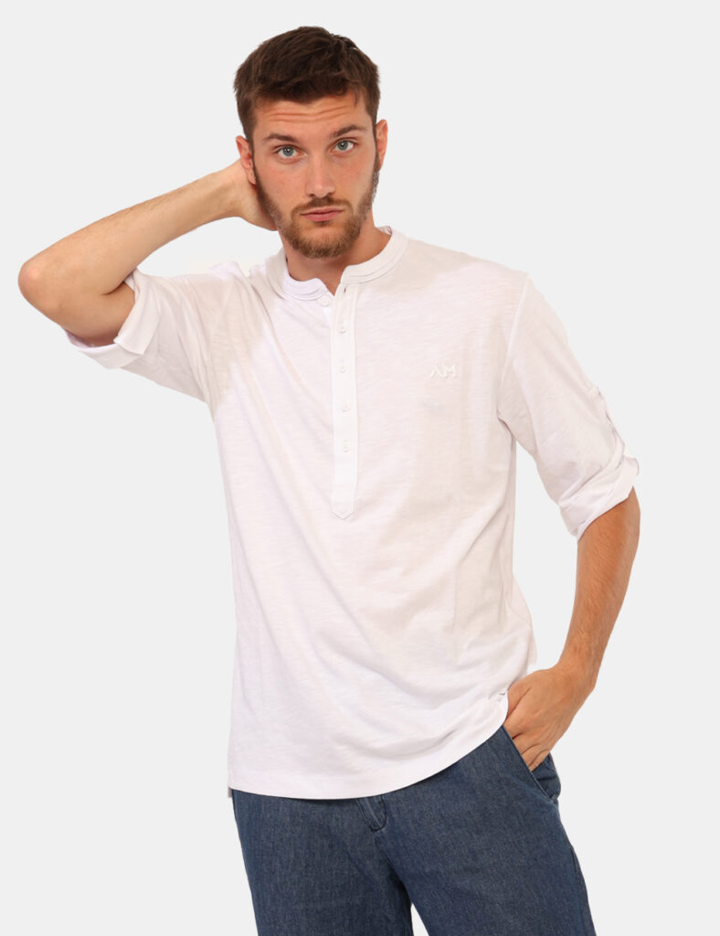 Maglia Antony Morato Bianco - Maglia leggera a maniche lunghe con bottone per raccoglierle, in total bianco, più logo brand